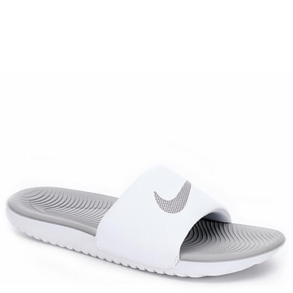 nike kawa slide women's black and white